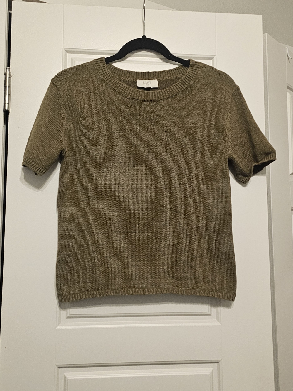 LOFT Olive Short-Sleeve Knit Top